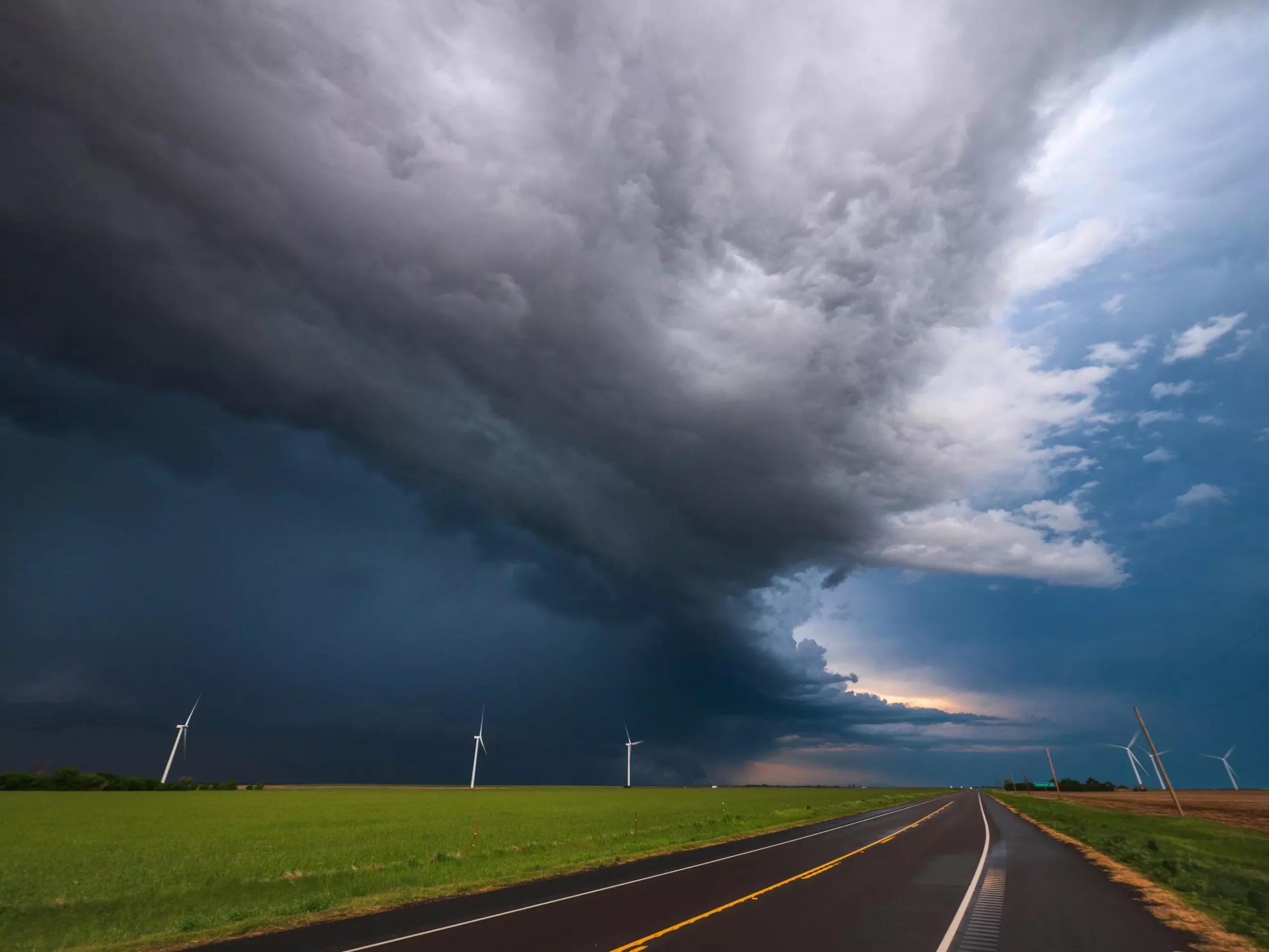 Transforming Tornado Tracking: Harnessing Cosmic Rays for Breakthrough Weather Insights